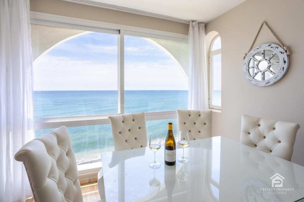 Apartment Aguamarina On The Beach Front Màlaga Exteriér fotografie